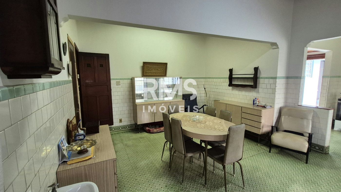 Casa à venda com 3 quartos no Centro, Itu, SP