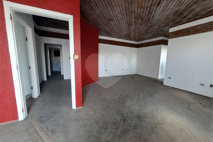 Prédio à venda em Imirim, São Paulo, SP