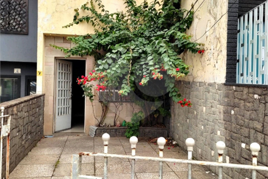 Sobrado à venda com 2 quartos em Santana, São Paulo, SP