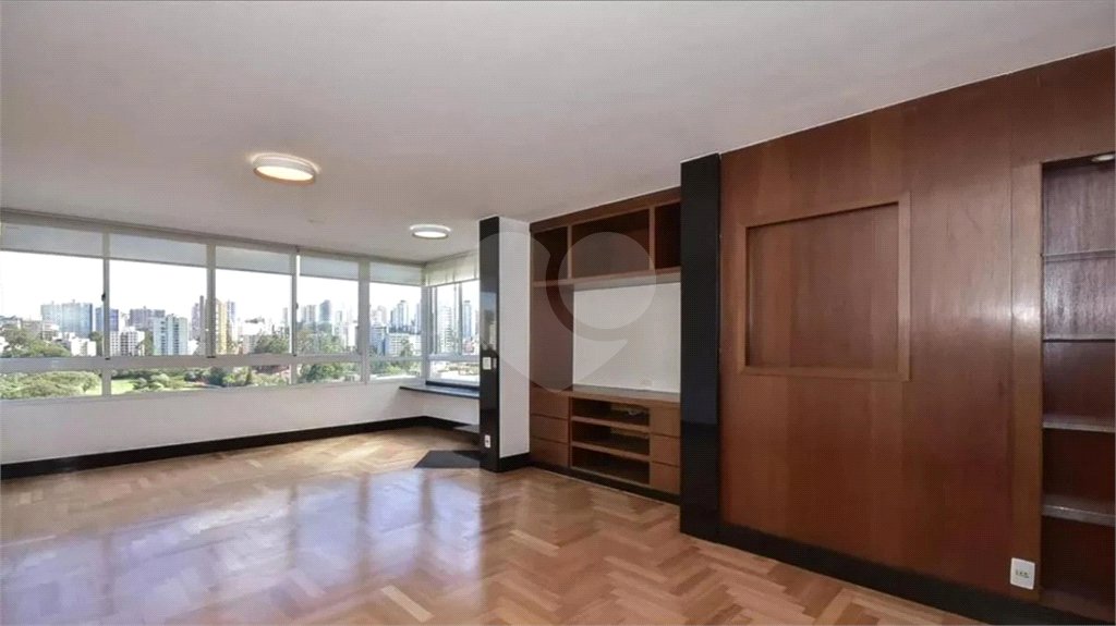 Cobertura à venda com 3 quartos, sendo 2 suítes,  em Paraíso do Morumbi, São Paulo, SP