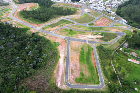 Terreno à venda no condomínio Mosaico Horizontes, Mogi das Cruzes - SP