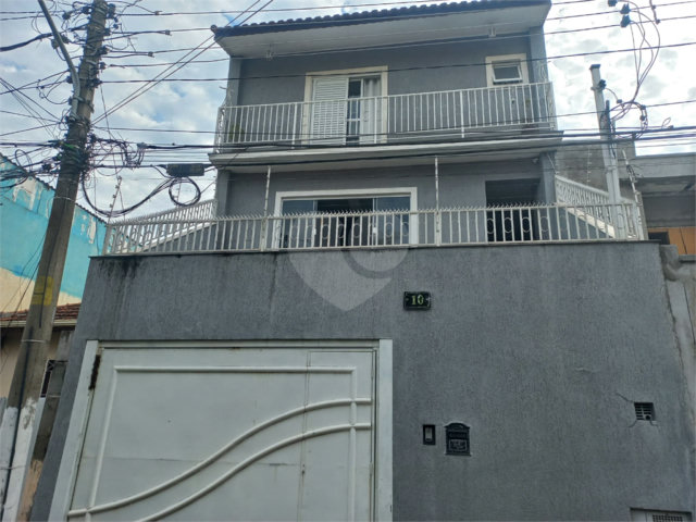 Sobrado à venda com 3 quartos, sendo 1 suíte,  em Vila Mazzei, São Paulo, SP