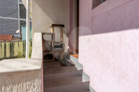 Casa à venda com 2 quartos, sendo 1 suíte, em Vila Pompéia, São Paulo, SP