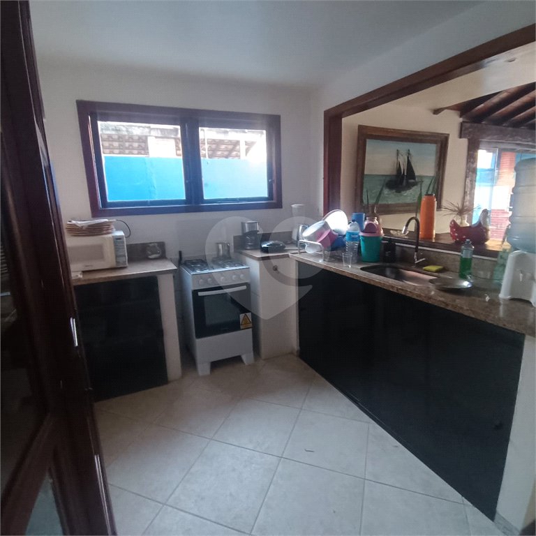 Casa à venda com 3 quartos, sendo 2 suítes,  em São José, Armação dos Búzios, RJ