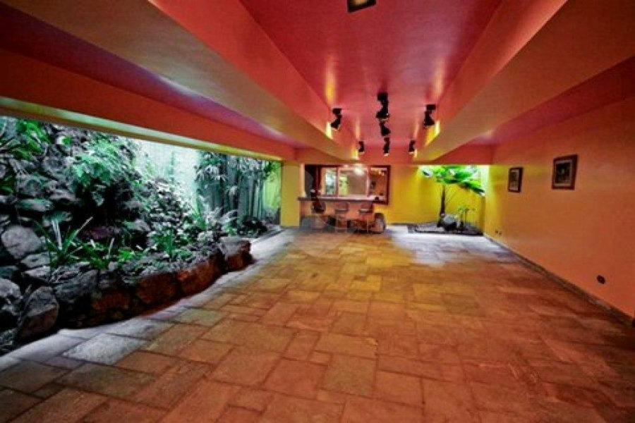 Casa à venda ou para alugar com 5 suítes em Jardim São Bento, São Paulo, SP