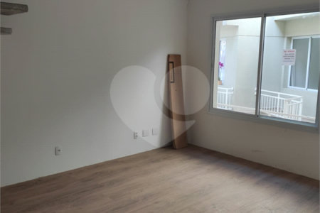 Casa à venda com 2 suítes no condomínio Cântaros da Serra, São Paulo - SP