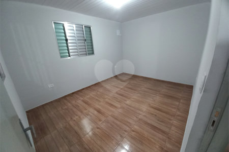 Casa de Vila para alugar com 2 quartos em Pirajussara, São Paulo, SP