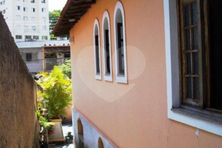 Sobrado à venda com 2 quartos, sendo 1 suíte, em Vila Vitório Mazzei, São Paulo, SP
