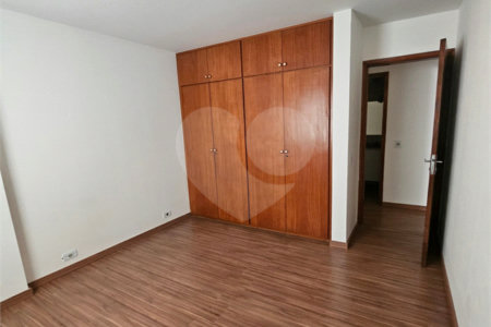 Apartamento à venda com 2 quartos, sendo 1 suíte,  em Santo Amaro, São Paulo, SP