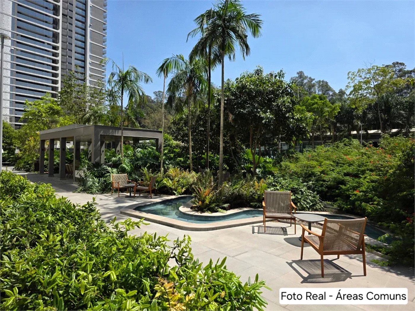 Apartamento à venda com 4 suítes em Jardim Morumbi, São Paulo, SP