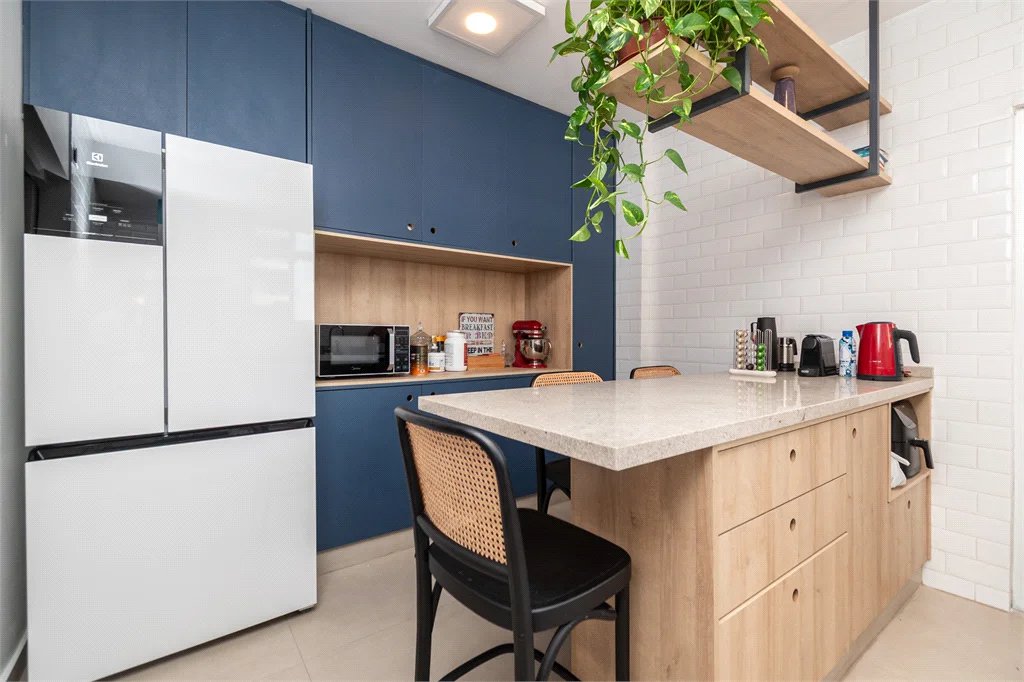 Apartamento à venda com 2 quartos, sendo 1 suíte, em Pinheiros, São Paulo, SP
