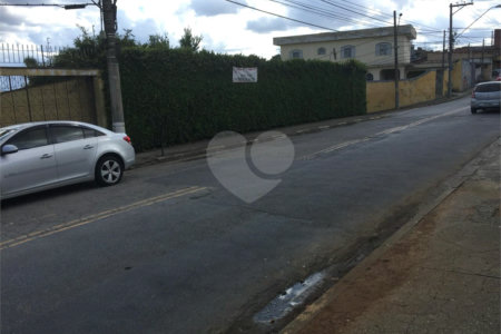 Casa à venda com 3 quartos, sendo 1 suíte,  em Vila Oliveira, Mogi das Cruzes, SP
