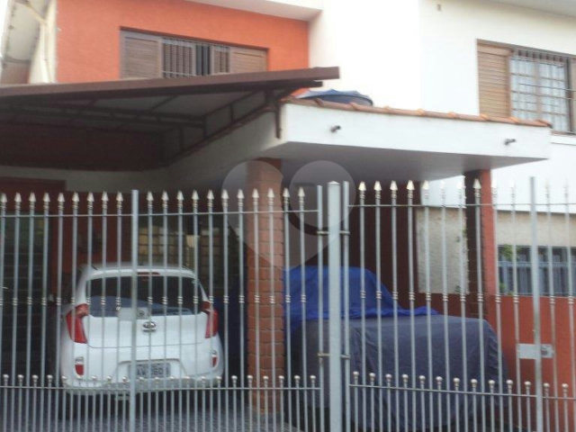 Casa à venda com 3 quartos, sendo 1 suíte,  no condomínio Travessa Bruno Andreoni,16, São Paulo - SP