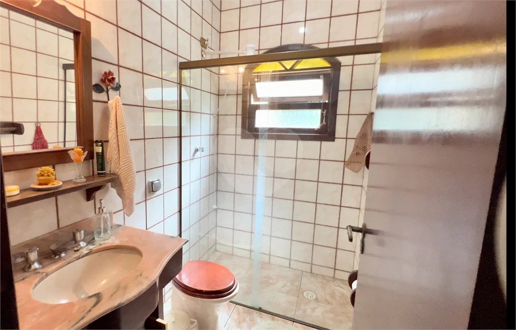 Chácara à venda com 4 quartos, sendo 1 suíte, em Pinheirinho, Vinhedo, SP