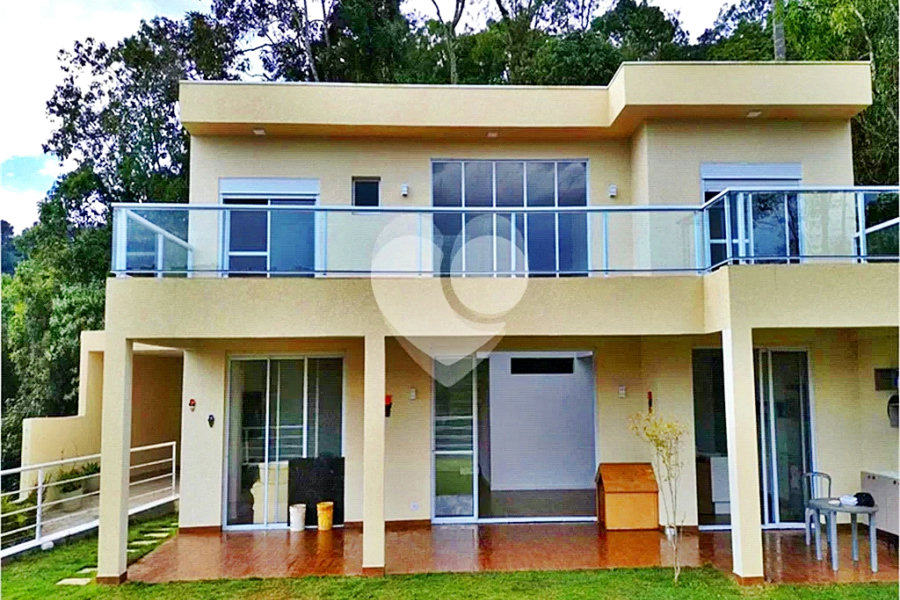 Casa à venda com 4 suítes no condomínio Alpes da Cantareira, Mairiporã - SP
