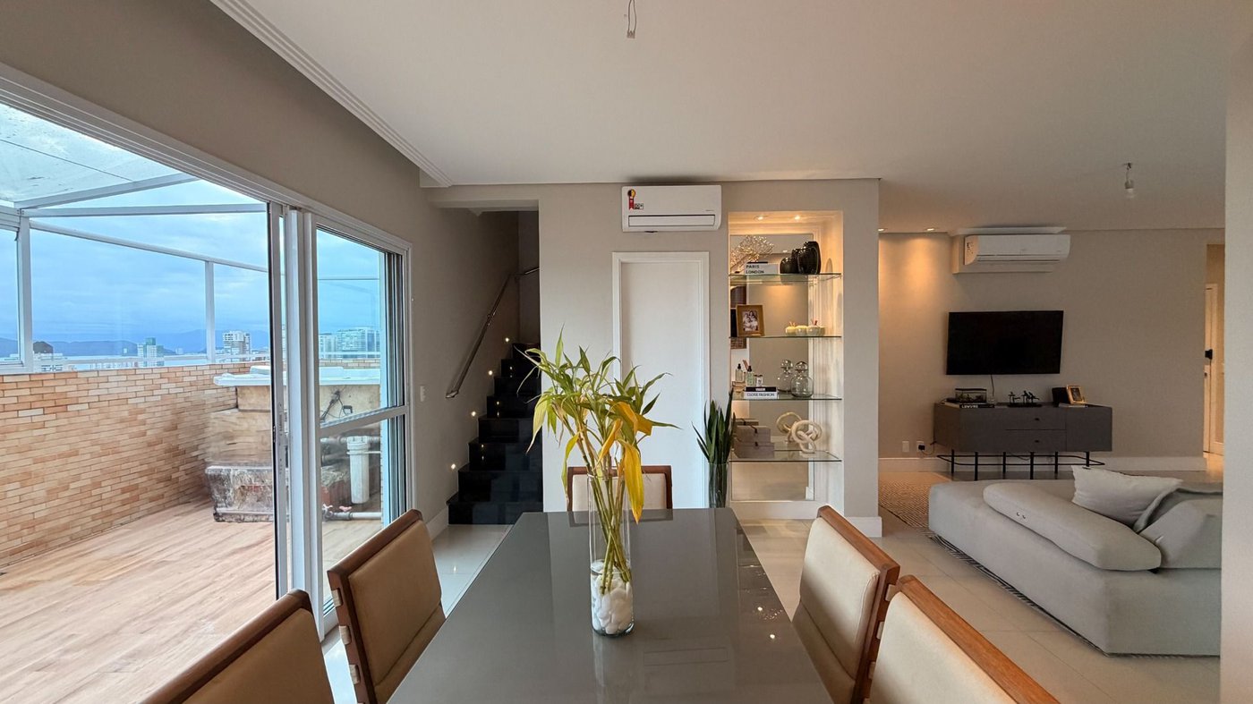 Cobertura Duplex com Vista para o Mar | 3 Suítes, SPA Privativo, Porteira Fechada e Lazer Completo