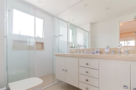 Apartamento à venda com 4 quartos, sendo 3 suítes,  em Indianópolis, São Paulo, SP