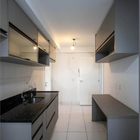 Apartamento à venda ou para alugar com 3 quartos, sendo 1 suíte, em Jardim Vazani, São Paulo, SP