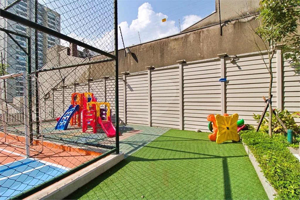 Apartamento à venda com 3 quartos, sendo 1 suíte, em Vila Andrade, São Paulo, SP