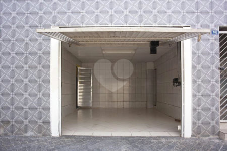 Casa à venda com 5 quartos, sendo 2 suítes, em Parque Continental Ii, Guarulhos, SP