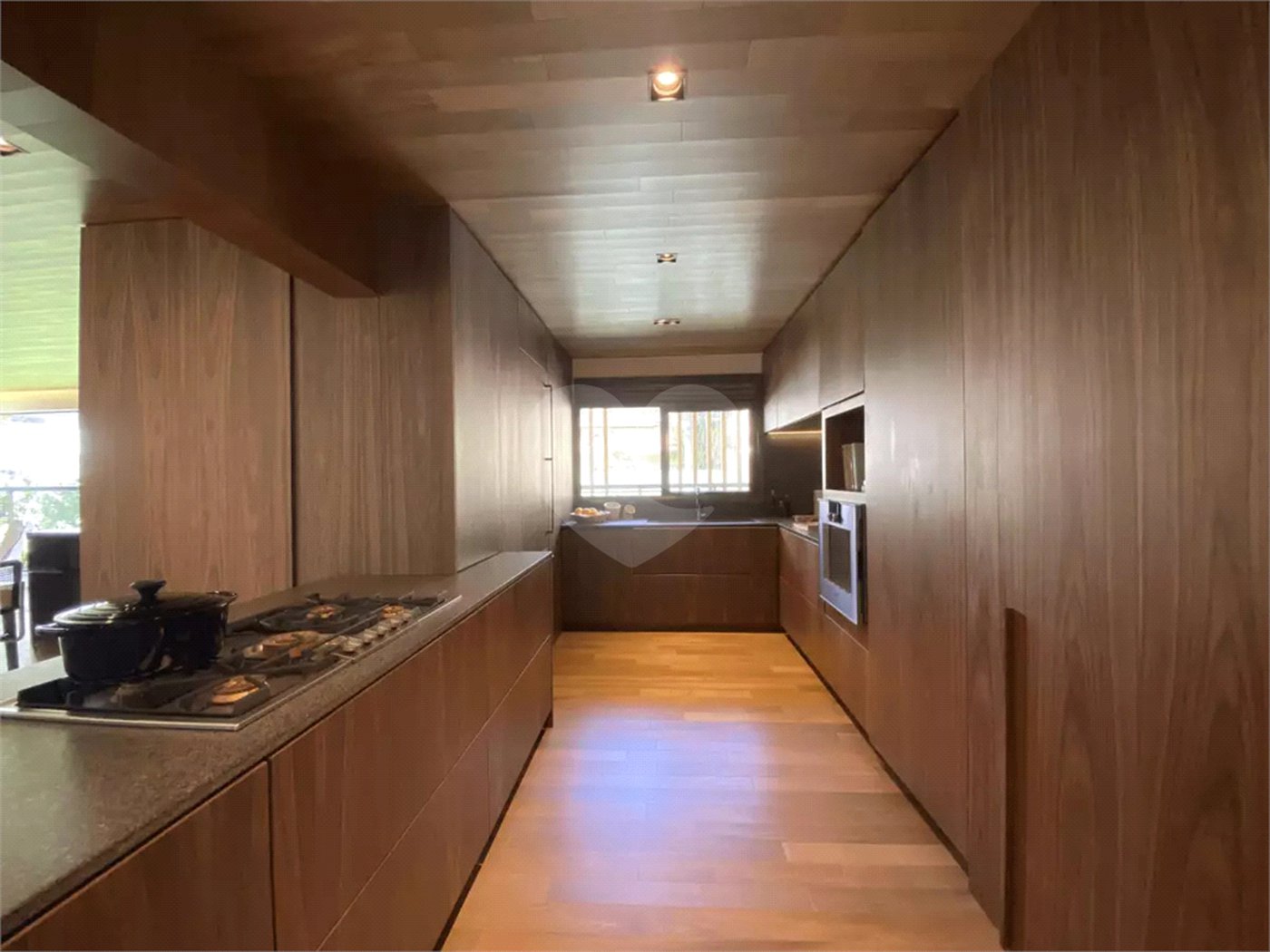 Apartamento à venda com 3 suítes em Brooklin Paulista, São Paulo, SP