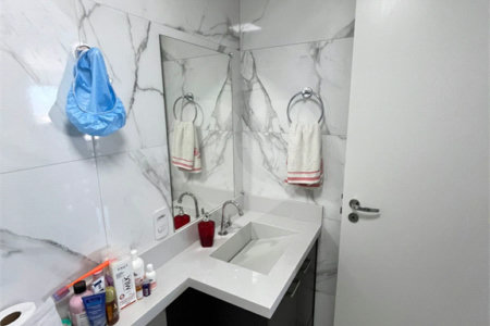 Apartamento no Brás repleto de lazer com 50 m² com 2 dormitórios e 1 vaga, Estuda Permuta