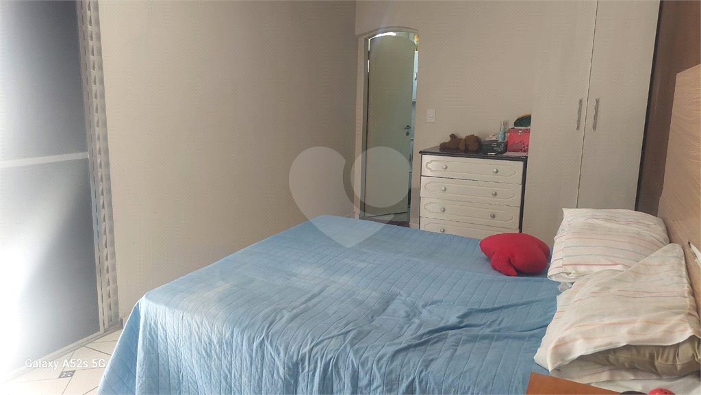 Casa à venda com 3 quartos, sendo 2 suítes, em Moinho, Mairiporã, SP
