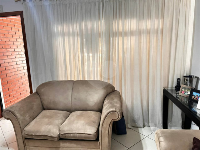 Sobrado à venda com 3 quartos em Parque Edu Chaves, São Paulo, SP