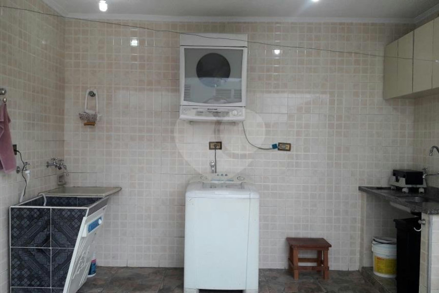 Sobrado à venda com 3 quartos, sendo 1 suíte, em Vila Harmonia, Guarulhos, SP