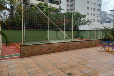 Apartamento à venda com 3 quartos, sendo 1 suíte, em Pinheiros, São Paulo, SP