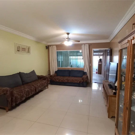 Casa à venda com 3 quartos, sendo 1 suíte, em Jardim Esmeralda, São Paulo, SP
