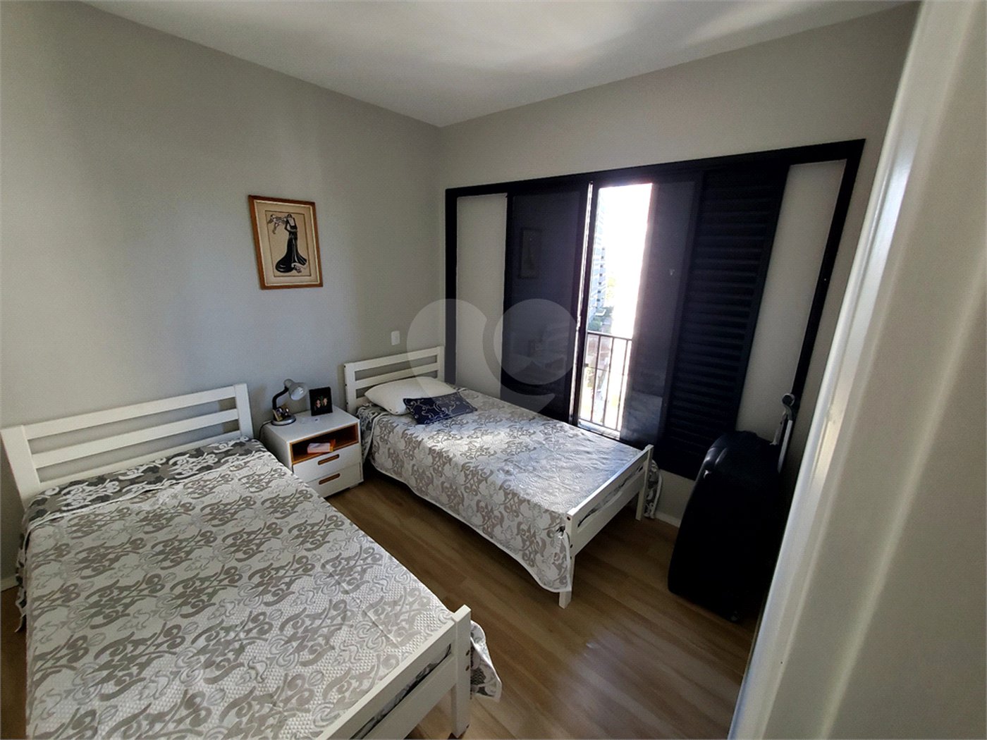 Apartamento à venda com 3 quartos, sendo 1 suíte,  em Santo Amaro, São Paulo, SP