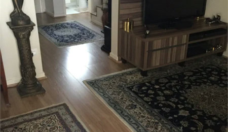 Casa à venda com 3 quartos, sendo 1 suíte,  no condomínio Moradas do Horto, São Paulo - SP