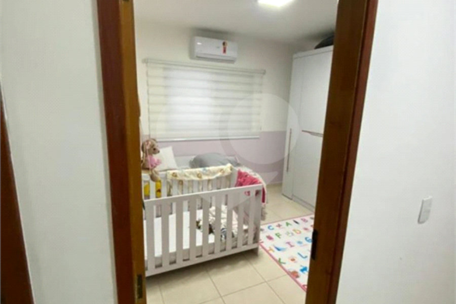 Sobrado à venda com 2 quartos em Tremembé, São Paulo, SP