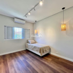 Casa Térrea à venda com 5 quartos, sendo 3 suítes, em Vila Esperia Ou Giglio, Atibaia, SP