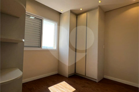 Apartamento à venda com 3 quartos, sendo 1 suíte,  em Vila Suissa, Mogi das Cruzes, SP