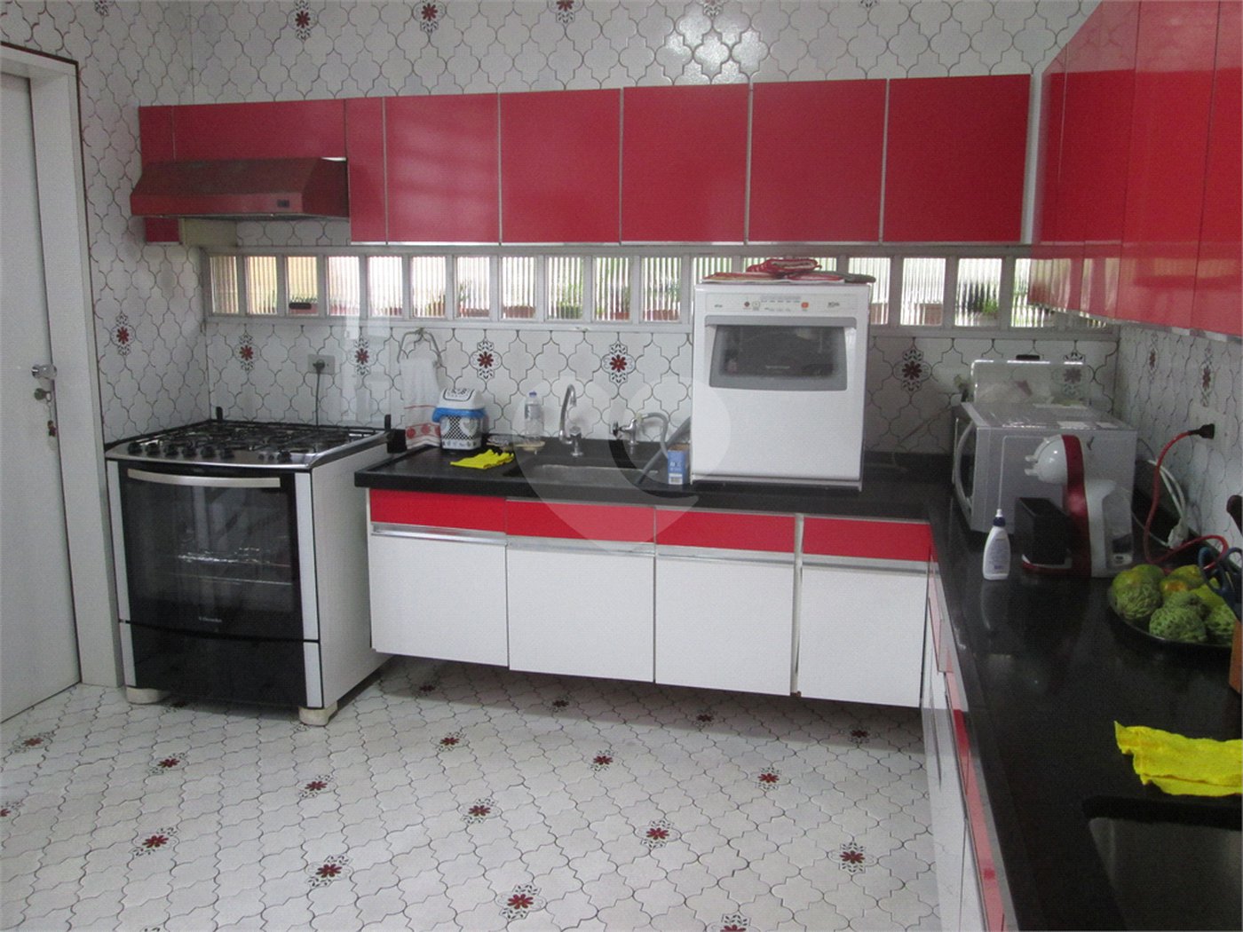 Casa à venda com 4 quartos, sendo 2 suítes, em Jardim Guedala, São Paulo, SP