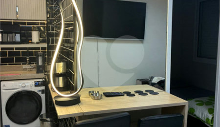 Apartamento à venda com 2 quartos em Santo Amaro, São Paulo, SP