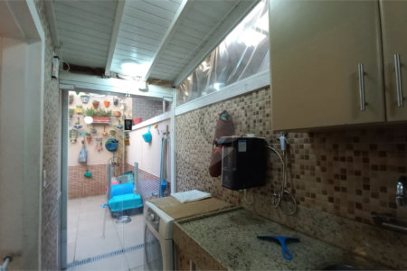 Casa à venda com 3 quartos, sendo 1 suíte, em Jardim Esmeralda, São Paulo, SP