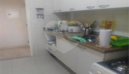 Apartamento à venda com 3 quartos, sendo 1 suíte, em Cambuci, São Paulo, SP