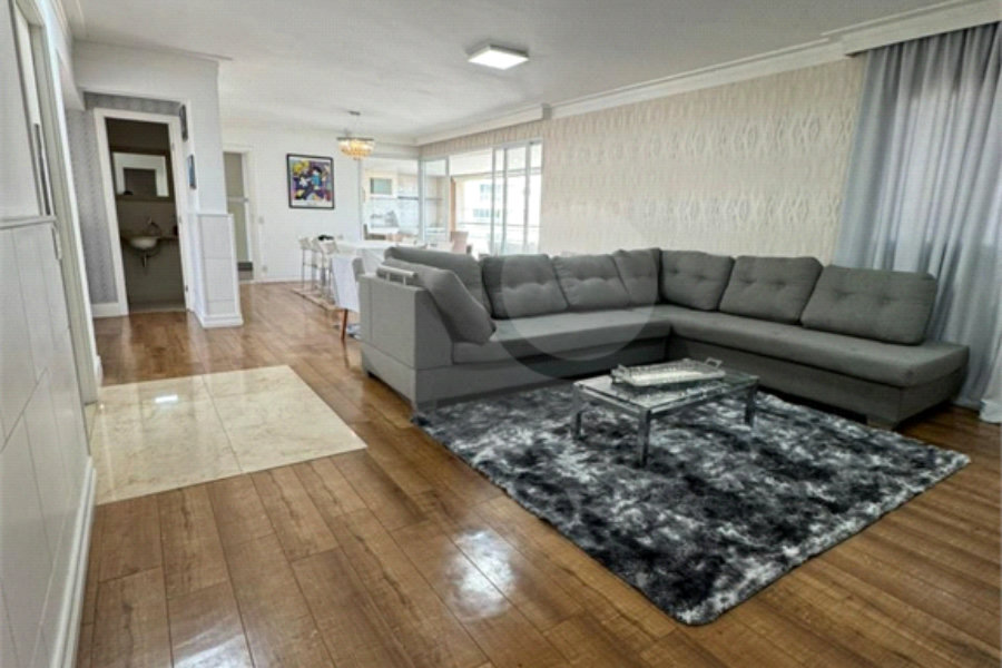 Apartamento para alugar com 4 quartos, sendo 3 suítes, em Tatuapé, São Paulo, SP