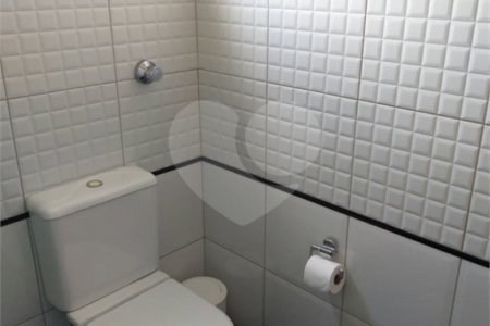 Apartamento à venda com 2 quartos em Vila Erna, São Paulo, SP