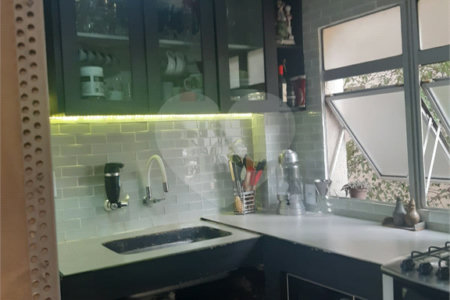 Apartamento à venda com 2 quartos em Vila Olímpia, São Paulo, SP
