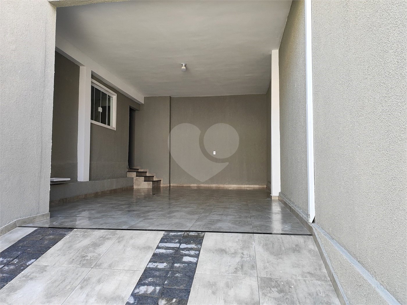 CASA A VENDA NO JARDIM AMÉRICA COM 4 DORMITORIOS, 2 BANHEIROS, 3 VAGAS, SÃO JOSÉ DOS CAMPOS/SP.