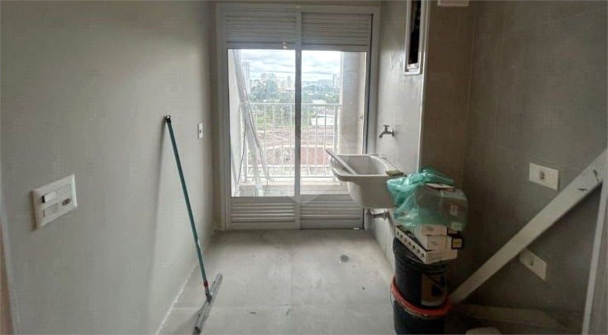 Apartamento à venda com 3 suítes em Vila Mogilar, Mogi das Cruzes, SP