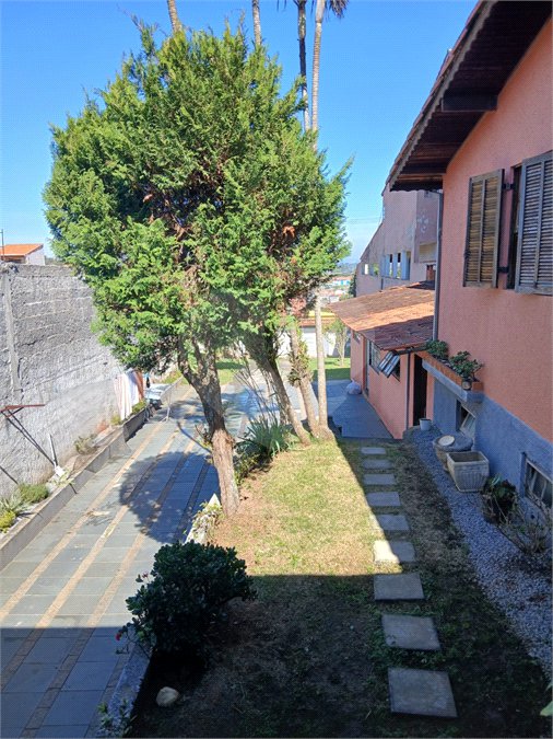 Casa Térrea à venda com 3 quartos, sendo 1 suíte, em Vila Pomar, Mogi das Cruzes, SP