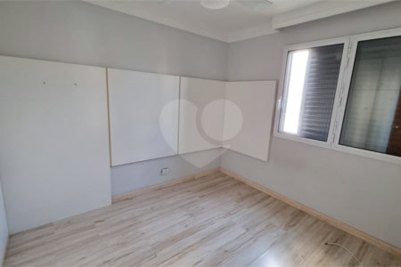 Apartamento à venda ou para alugar com 3 quartos, sendo 1 suíte,  em Vila Pompéia, São Paulo, SP