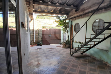 Casa à venda com 2 quartos, sendo 1 suíte, em Bangu, Rio de Janeiro, RJ