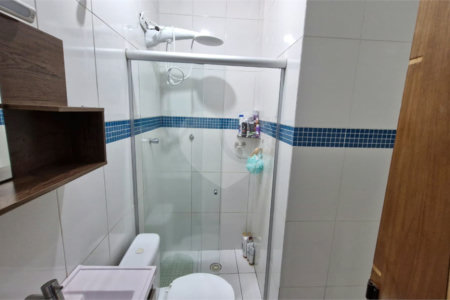 Sobrado à venda com 2 quartos em Cidade São Mateus, São Paulo, SP