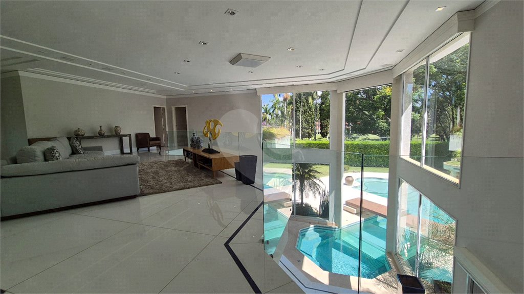 Casa à venda com 5 suítes no condomínio Lago Azul 1, Araçoiaba da Serra - SP